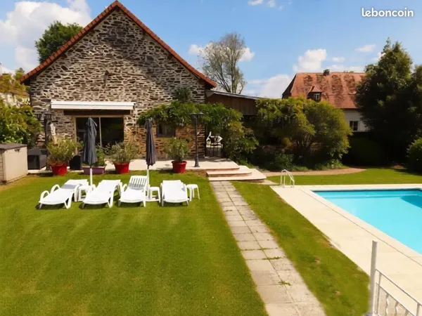 Maison 8 pièces 210 m²
