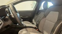 Renault Clio 1.0 TCe 90ch Techno - 25 — photo 12