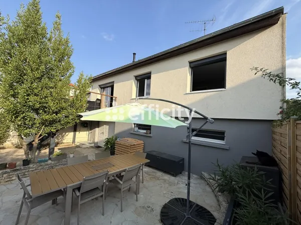Maison 5 pièces 110 m²