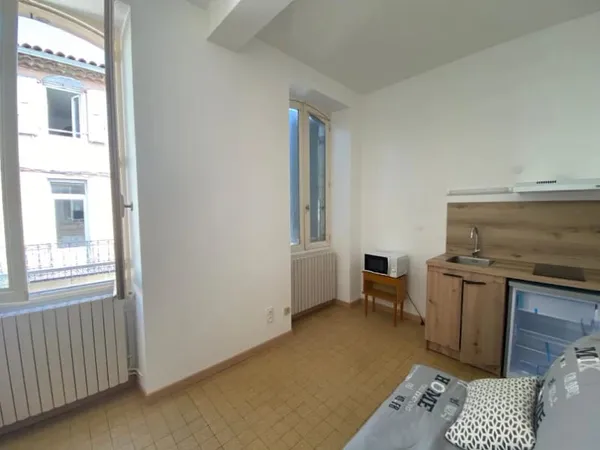 Studio 1 pièce 18 m²