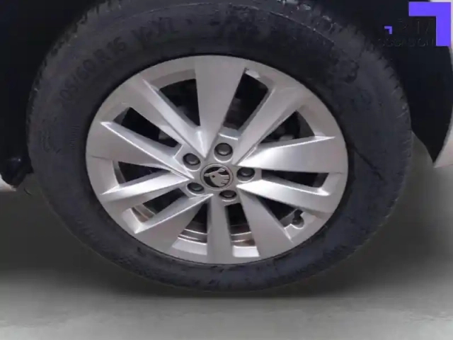 Skoda Kamiq 1.0 tsi 95 ch bvm5 — photo 15