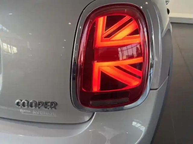 Mini Mini 5 portes cooper 136ch edition premium plus bva7 — photo 7