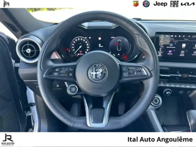 Alfa Romeo Tonale 1.6 diesel 130ch ti tct — photo 4