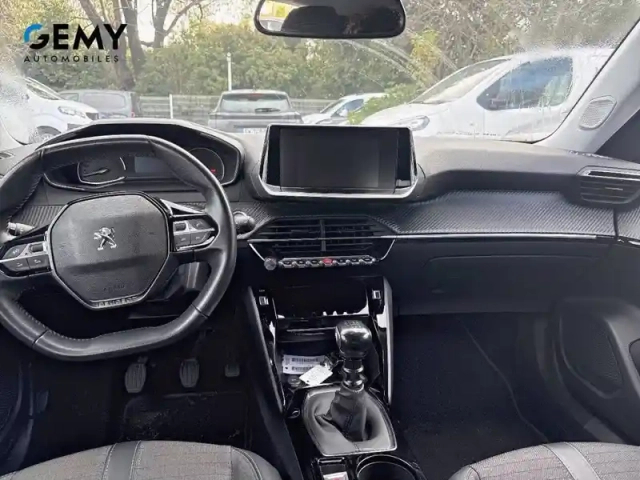 Peugeot 2008 puretech 100 s&amp;s bvm6 — photo 8