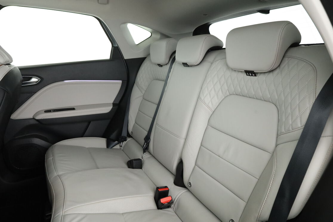Renault Captur 1.6 E-Tech Plug-in Initiale Paris — photo 13