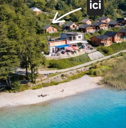 Chalet face au lac longue durée