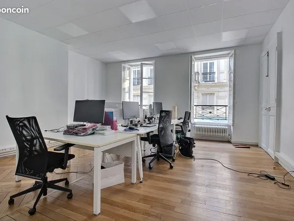 Bureaux 123 m²