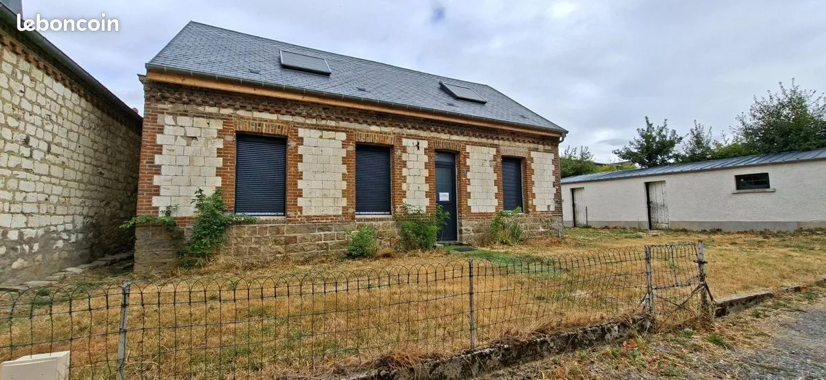 Photo 1