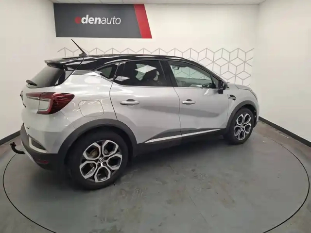 Renault Captur tce 90 - 21 — photo 11