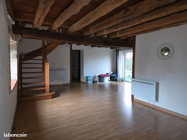 Maison avec dépendances