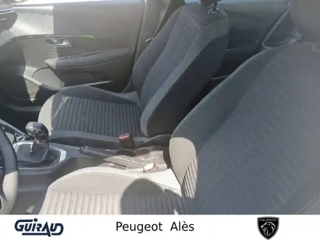Peugeot 208 puretech 75 s&amp;s bvm5 — photo 10