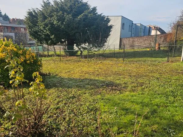 Terrain constructible 531 mètres carrés- Metz Route de Borny- certificat d urbanisme obtenu