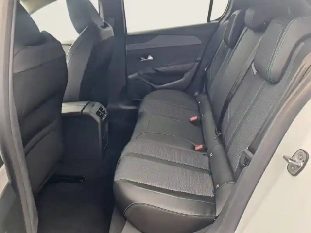 Peugeot 308 bluehdi 130ch s&amp;s eat8 — photo 12