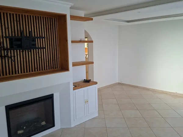 Rare sur Fréjus. Lumineux T5 .