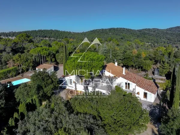 Maison dans un cadre d'exception à 20 km d'Aix-en-Provence