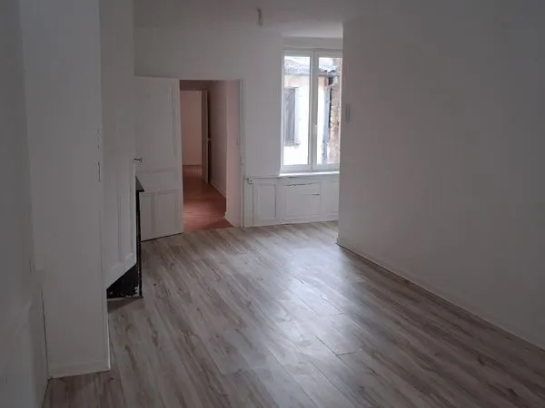 Loue f1 neufchateau