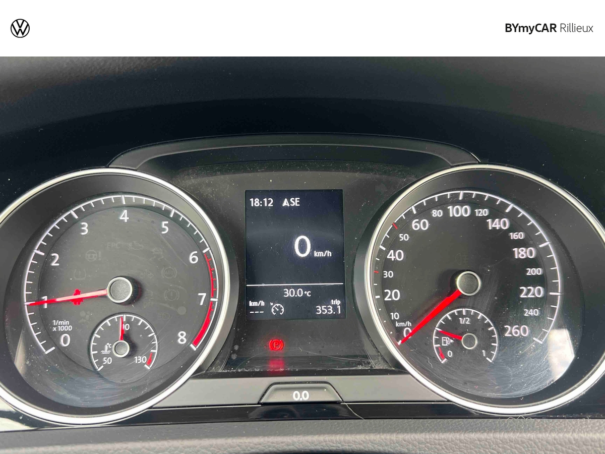 Volkswagen Golf 1.0 TSI 110 — photo 19