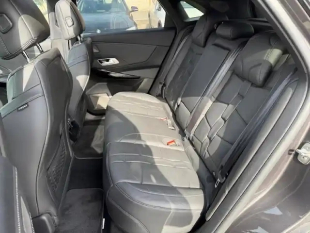 Ds Ds 7 e-tense 300 opera 4x4 — photo 7
