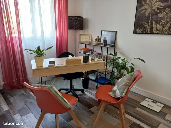 Location cabinet