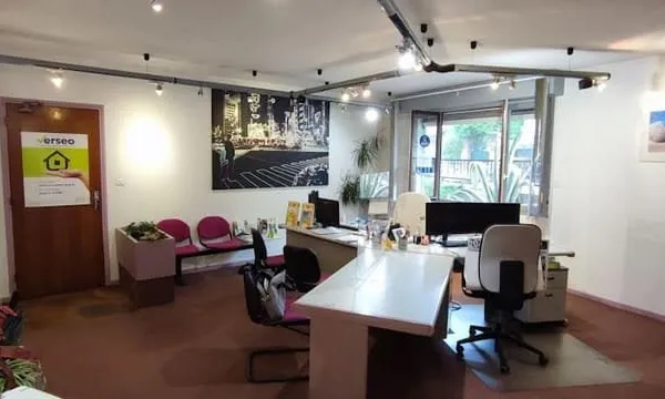 Local 98 m²