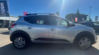 Dacia Sandero 1.0 ECO-G 100ch Stepway Confort -22 — photo 4