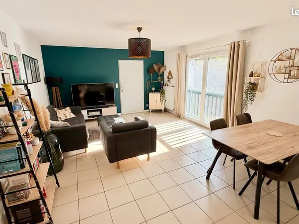 Appartement traversant T4 88 m²