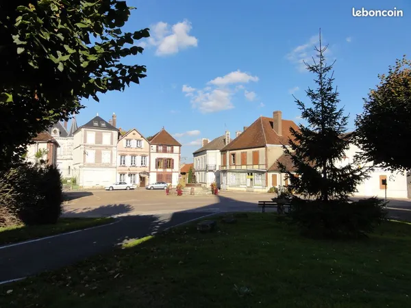 ENSEMBLE IMMOBILIER de 6 LOTS A VENDRE = YONNE