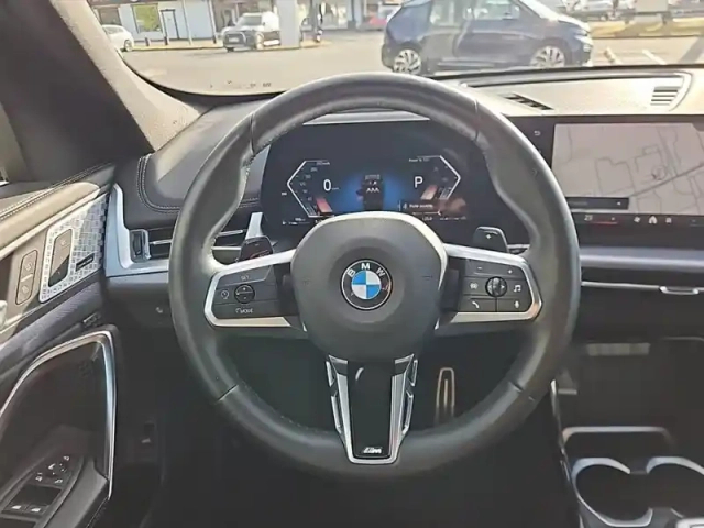 Bmw X1 sdrive 18i 136ch dkg7 — photo 6