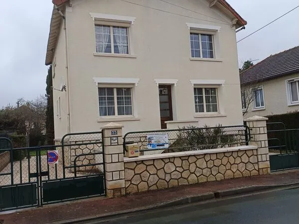 Maison familiale 127 m² - 4 chambres - Jardin sans vis-à-vis - Atelier 32 m² - Châtellerault