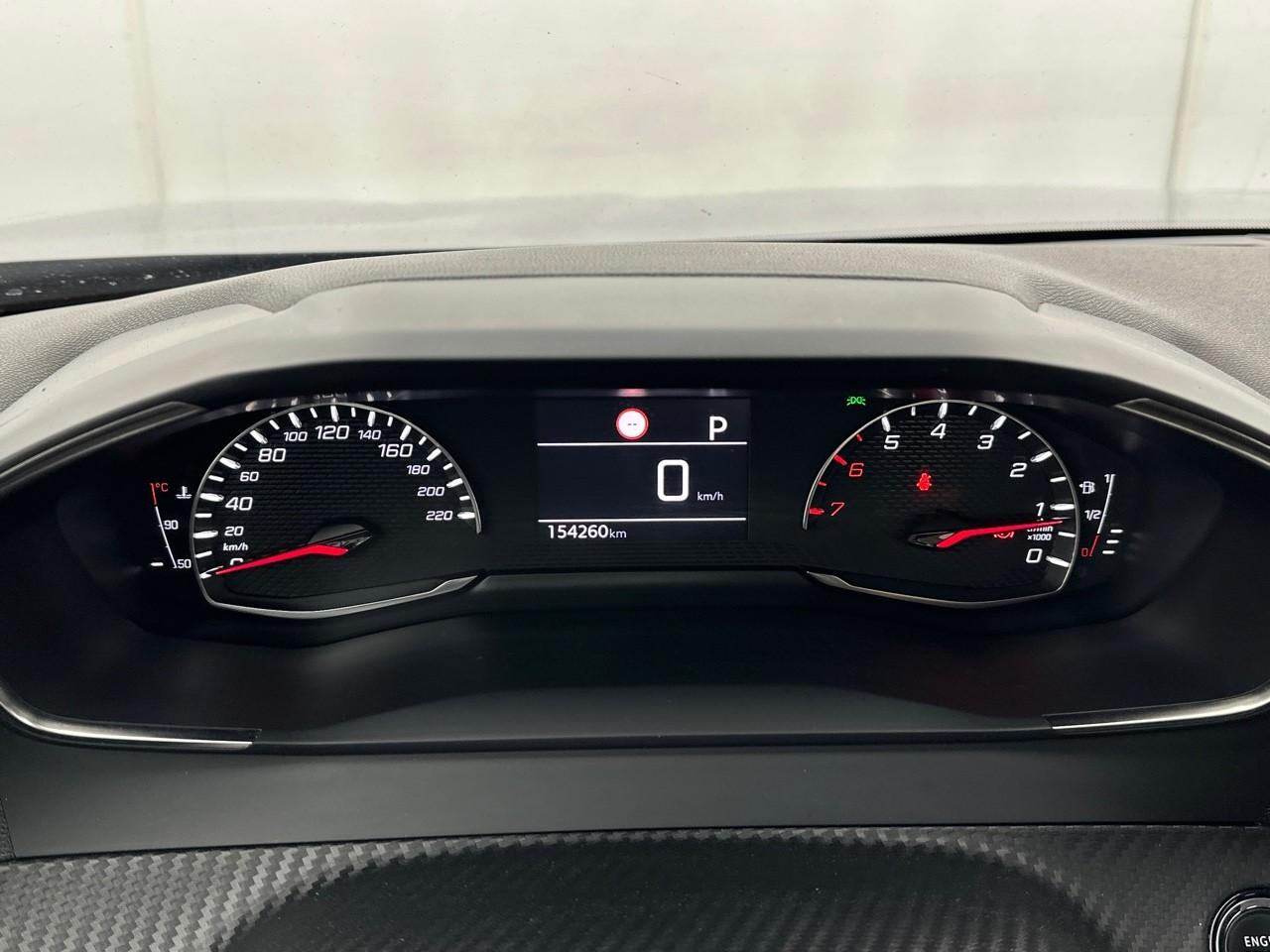 Peugeot 2008 bluehdi 130 s&s eat8 allure — photo 19