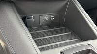 Renault Captur 1.8 E-Tech full hybrid 160ch esprit Alpine - 25 — photo 19