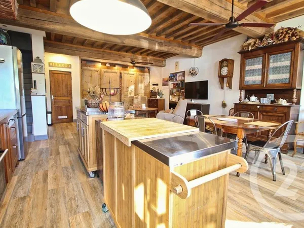 Maison 5 pièces 157 m²
