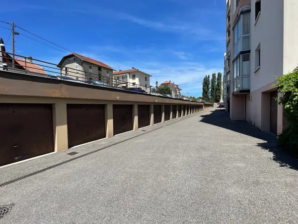 Parking/Garage 15 m²