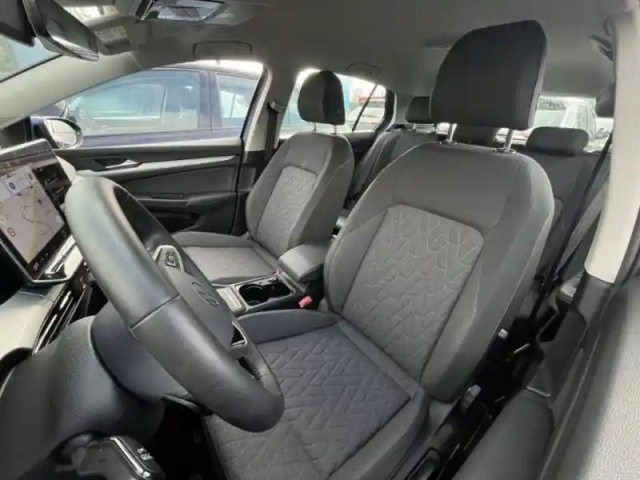 Volkswagen Golf 1.5 etsi evo2 116 dsg7 — photo 7