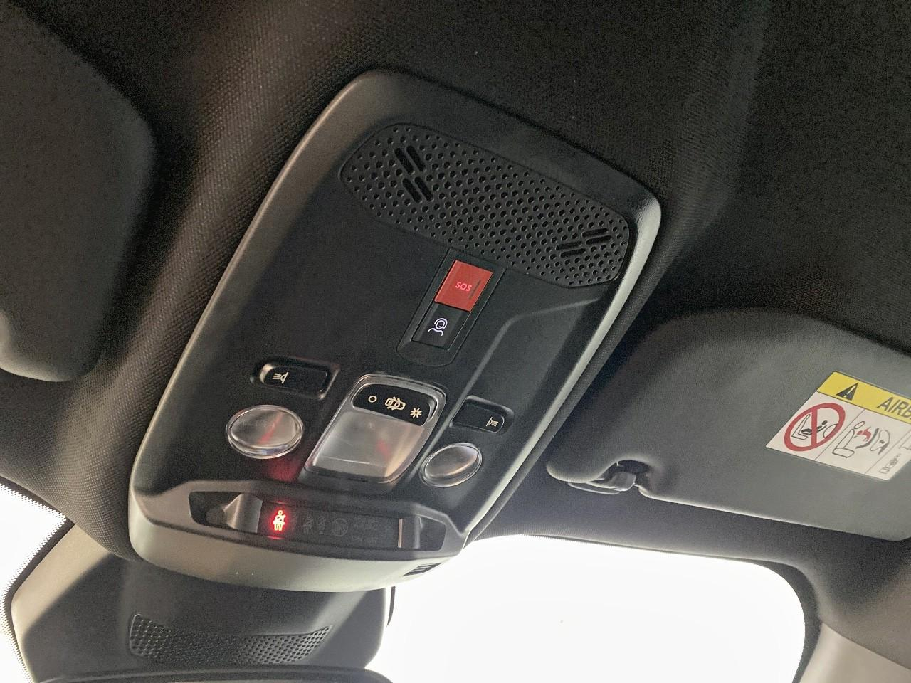 Peugeot 2008 hybrid 145 ch e-dcs6 allure — photo 19