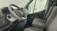Renault Master F3500 L2H2 2.3 Blue dCi 135ch Confort Euro6 — photo 16