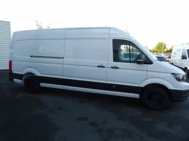 Volkswagen Crafter fg 35 l4h3 2.0 tdi 140ch business traction bva8 — photo 7