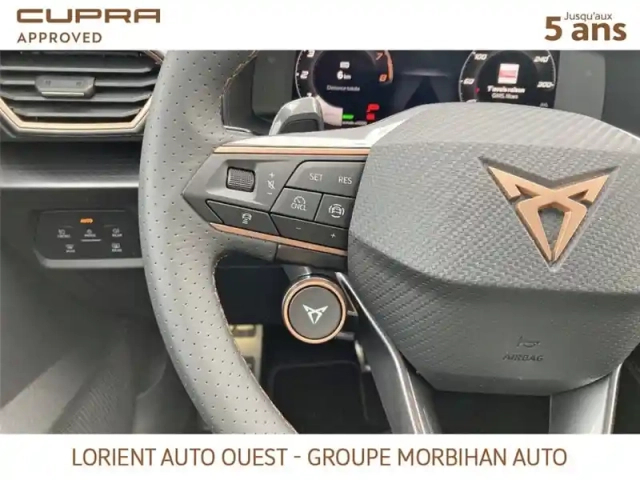 Cupra Leon 1.5 etsi hybrid 150 ch dsg7 — photo 156