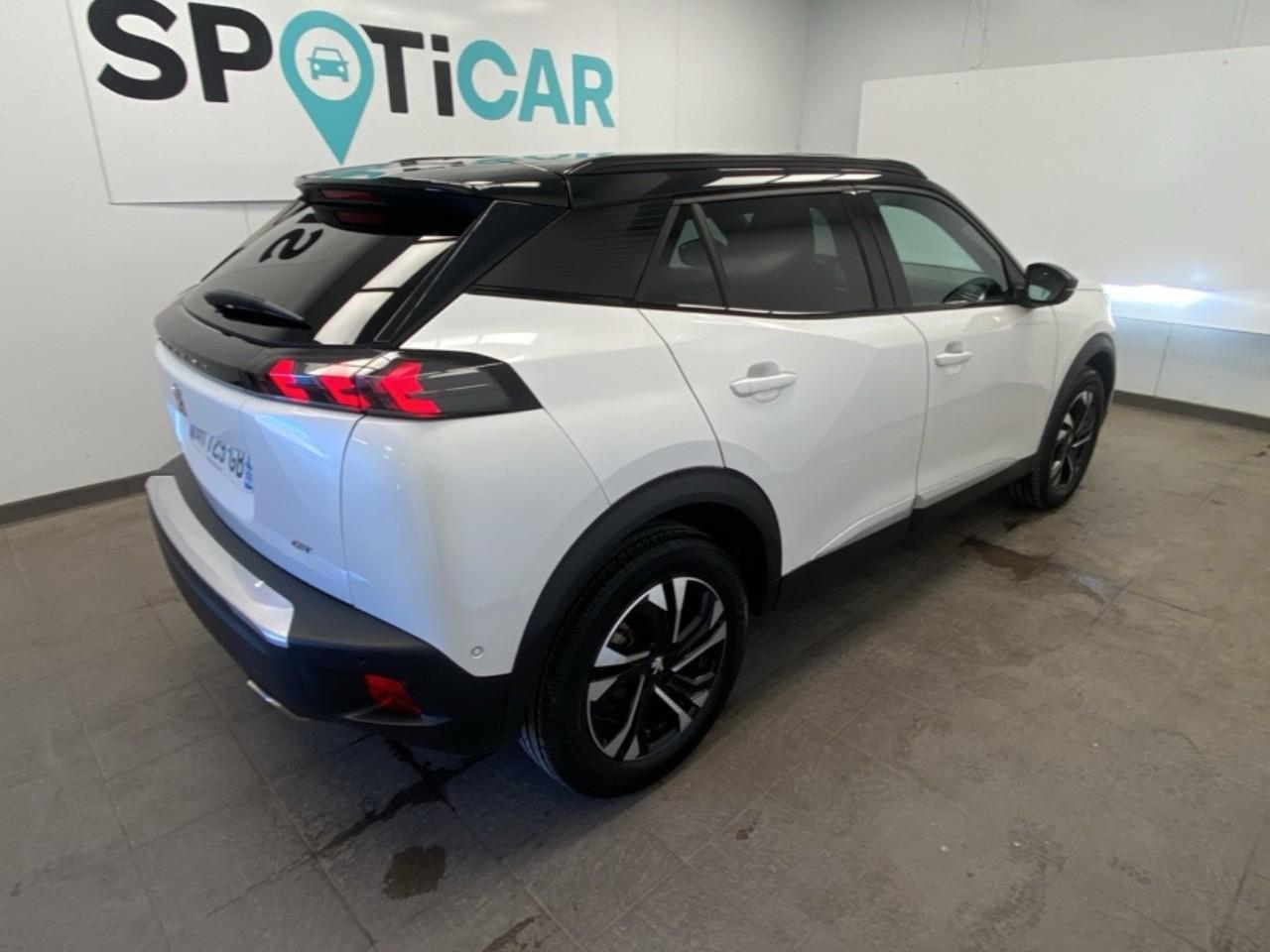 Peugeot 2008 puretech 130 s&s eat8 gt — photo 4
