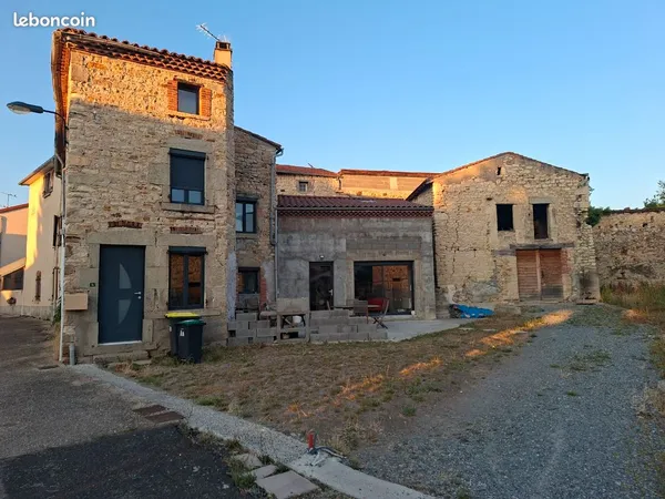 Maison de village