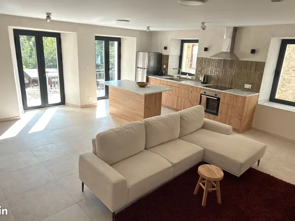 Vente T3 - dpe B - 83m2 - Briançon - Terrasse avec vue dégagée sur la nature
