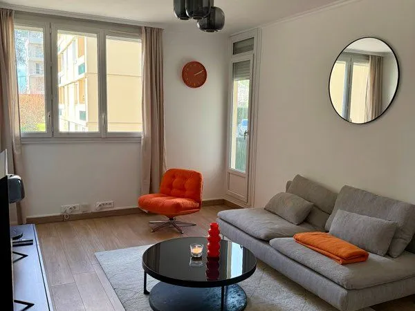 Appartement 52m2 - refait à neuf - Balcon
