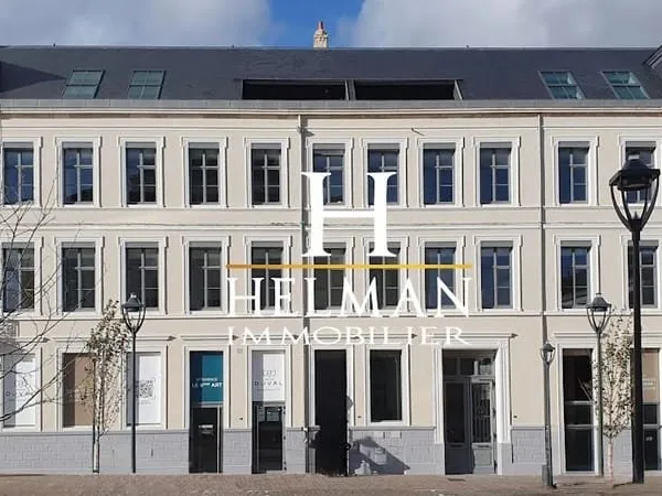 Local 1 pièce 236 m²
