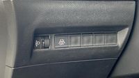 Peugeot 208 1.2 PureTech 75ch S&S Active — photo 18