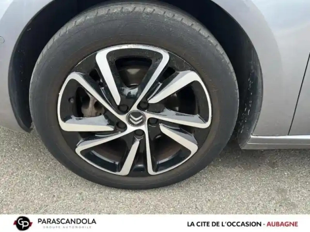 Citroën C4 Picasso puretech 130ch shine s&amp;s — photo 11