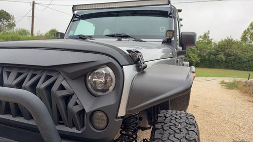 Jeep Wrangler 2.8 CRD 200 4WD - Sahara – 2015 – 84064 km – Diesel – Boîte Manuelle — photo 21