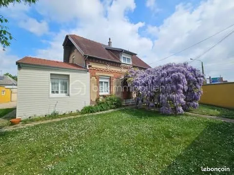 Maison 7 pièces 153 m²