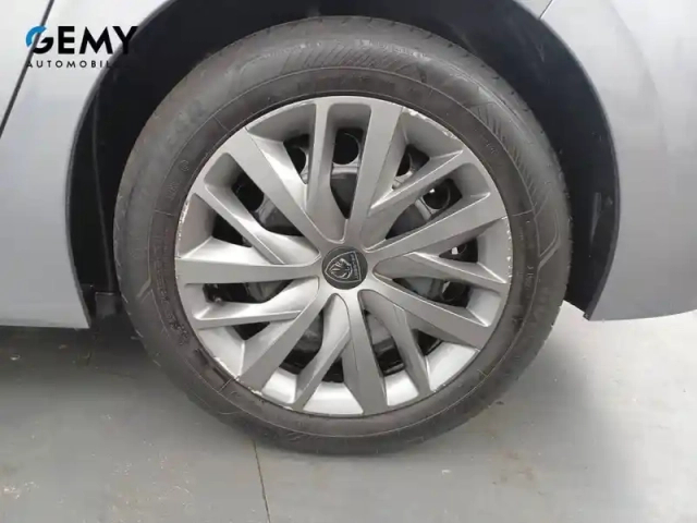 Peugeot 308 puretech 110ch s&amp;s bvm6 — photo 31