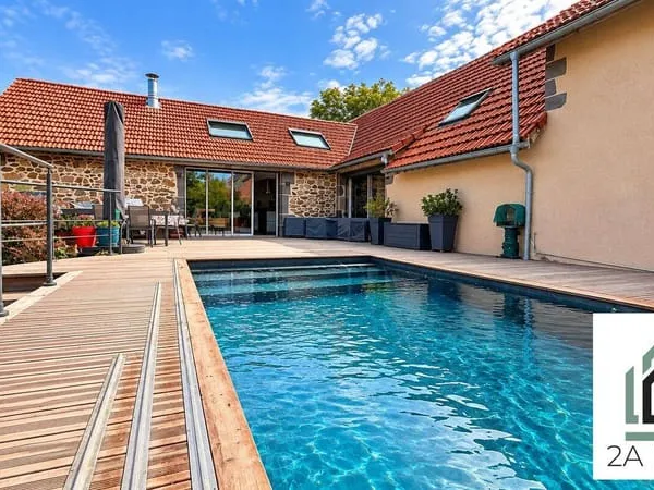 Maison 5 pièces 200 m²