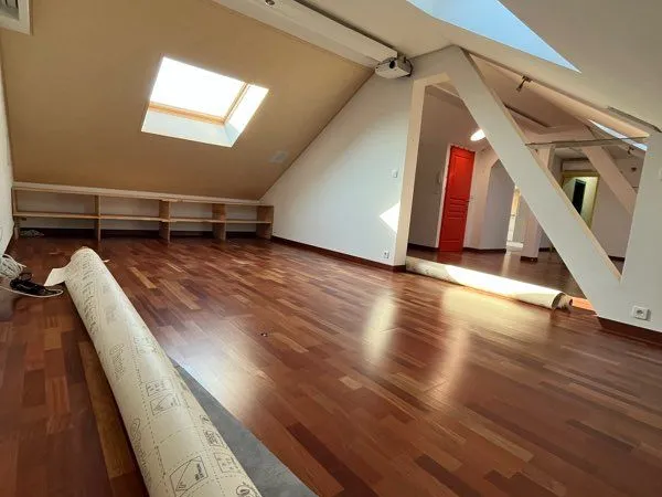 Appartement 3 pièces 88m2 climatisé
